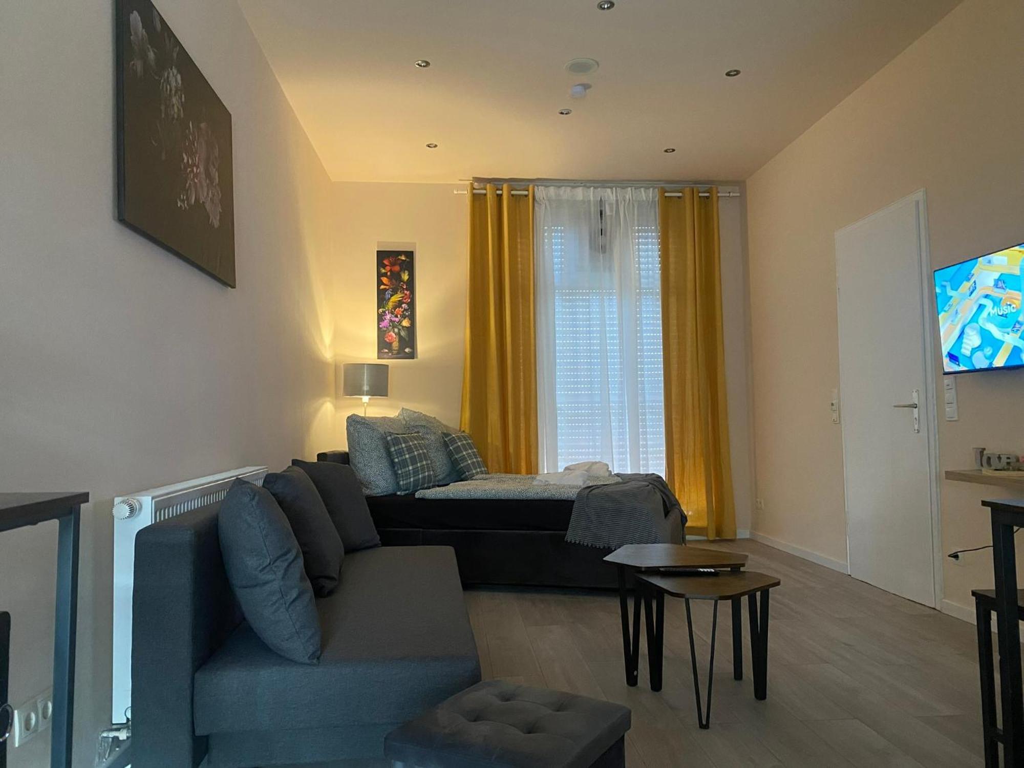 Subway Apartment โคเบลนซ์ ภายนอก รูปภาพ